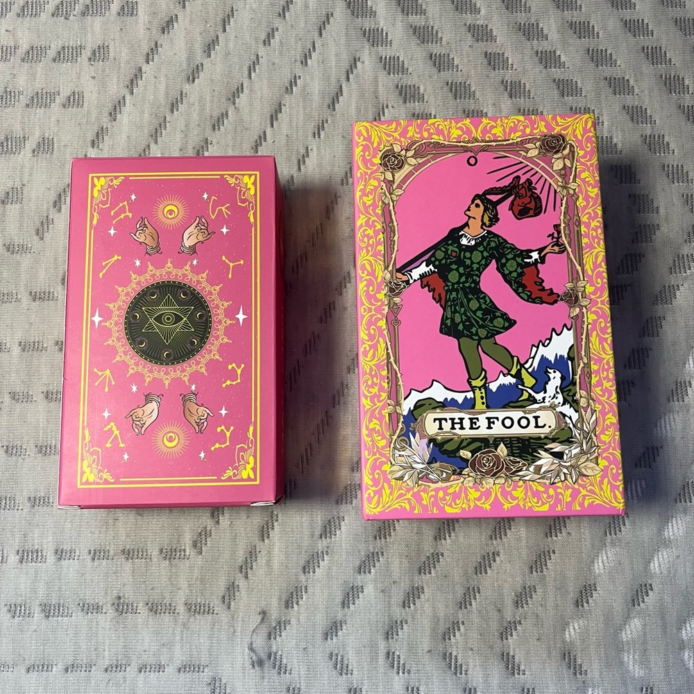 Pink && gold Tarot Card Deck - The Fool Design